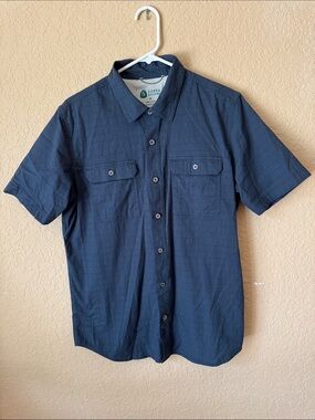 Sierra Designs Men's Short-Sleeve Navy Button-Up Shirt